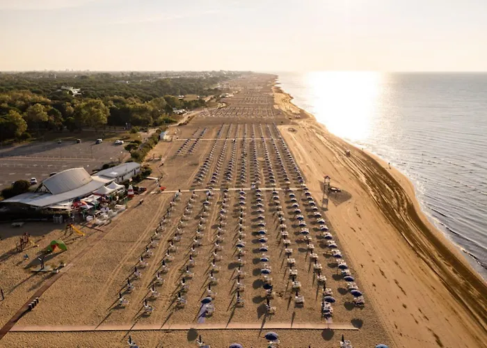 شقة In A Quiet Area Next To The Sea