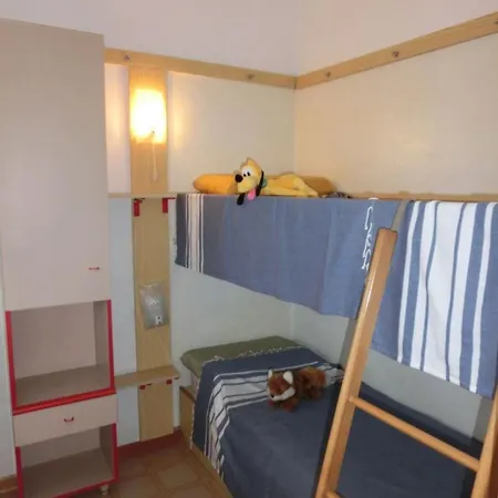Apartamento Two-bedroom In A Quiet Area Next To The Sea *